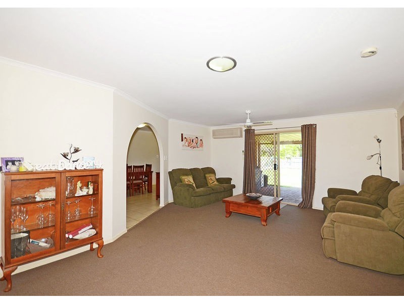 4 Merrilyn Court, Urangan QLD 4655