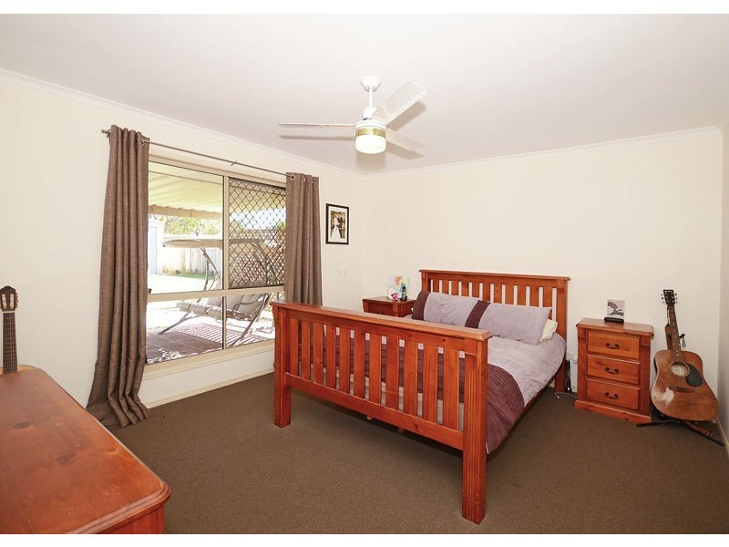 4 Merrilyn Court, Urangan QLD 4655