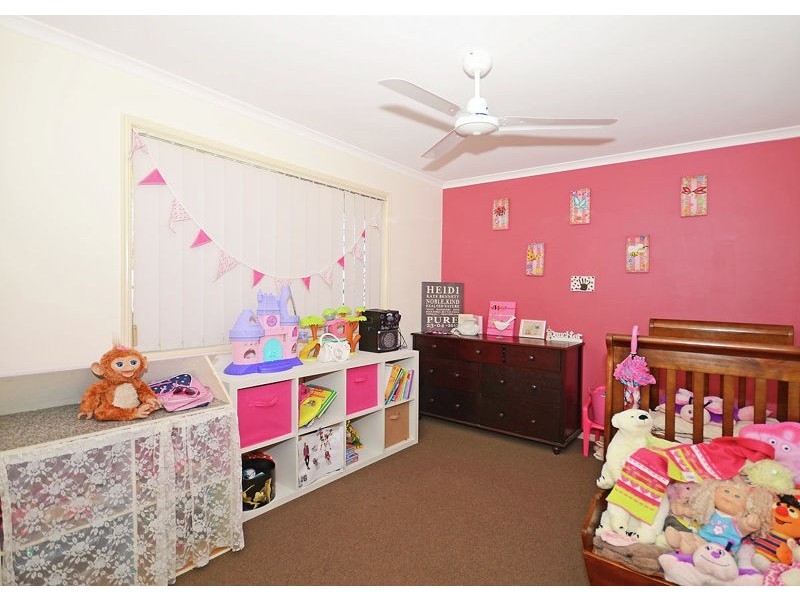 4 Merrilyn Court, Urangan QLD 4655
