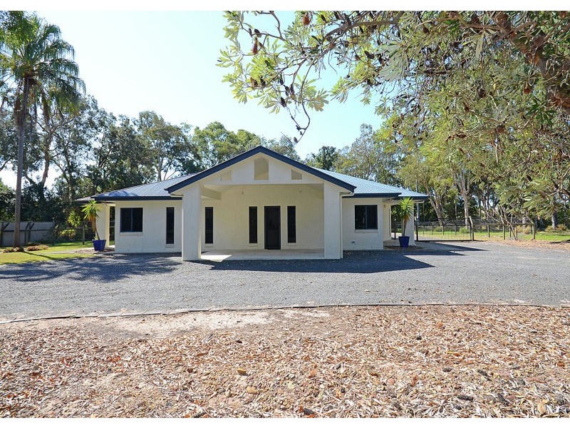84 Sempfs Road, Dundowran Beach QLD 4655