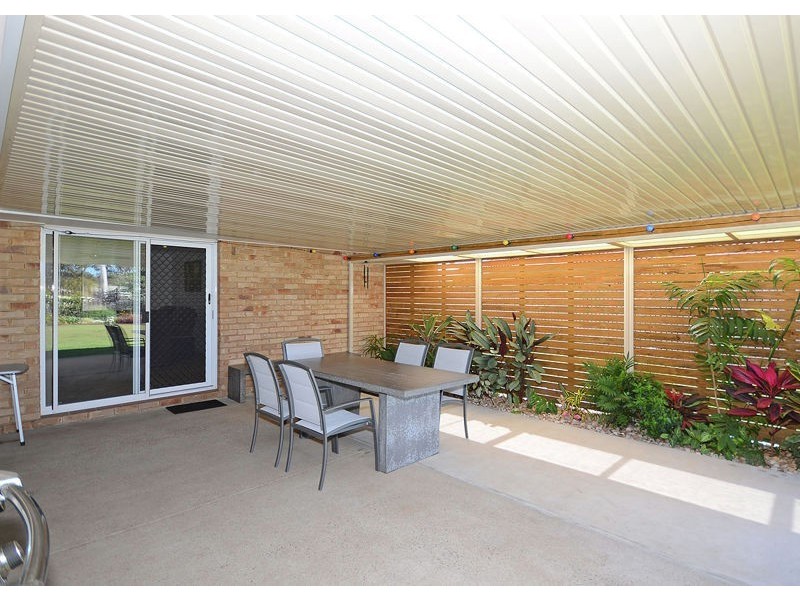 54 Kookaburra Drive, Eli Waters QLD 4655