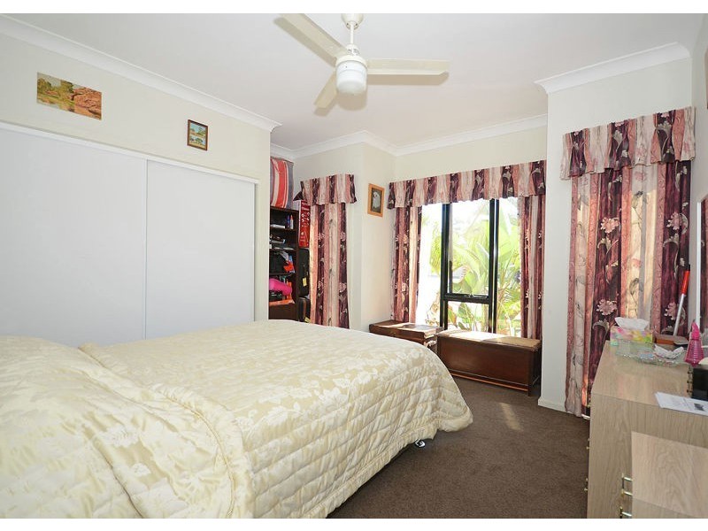 19 Amstal Avenue, Wondunna QLD 4655