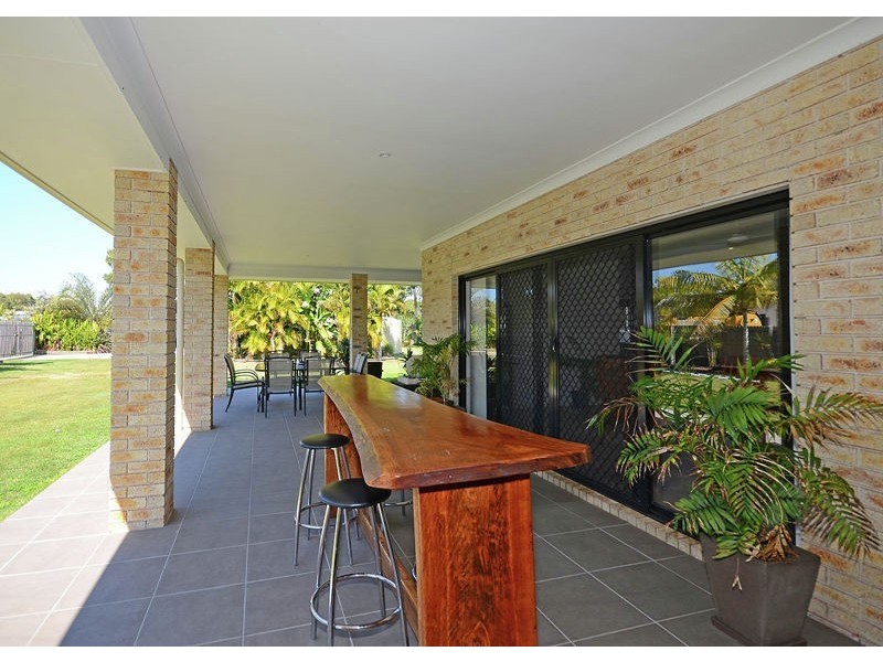19 Amstal Avenue, Wondunna QLD 4655