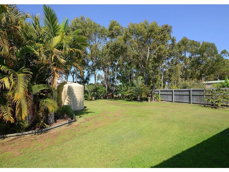 19 Amstal Avenue, Wondunna QLD 4655
