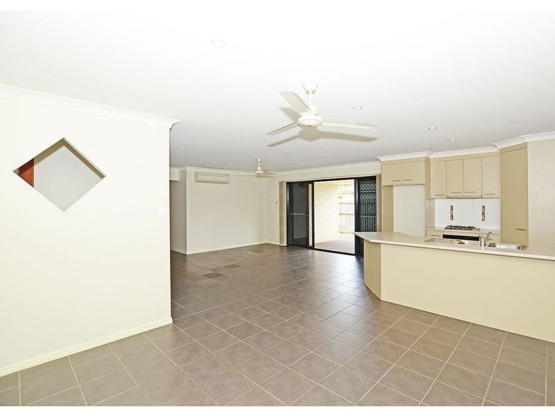 24 Magellan Circuit, Urraween QLD 4655