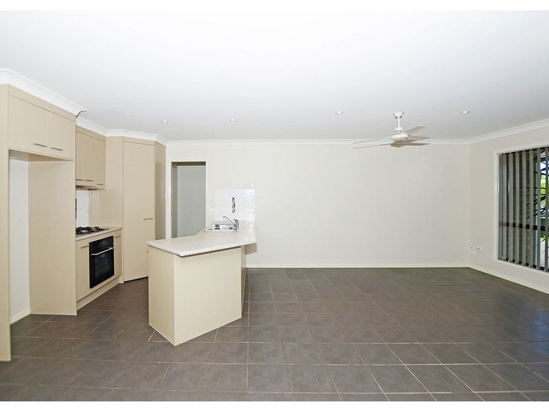 24 Magellan Circuit, Urraween QLD 4655