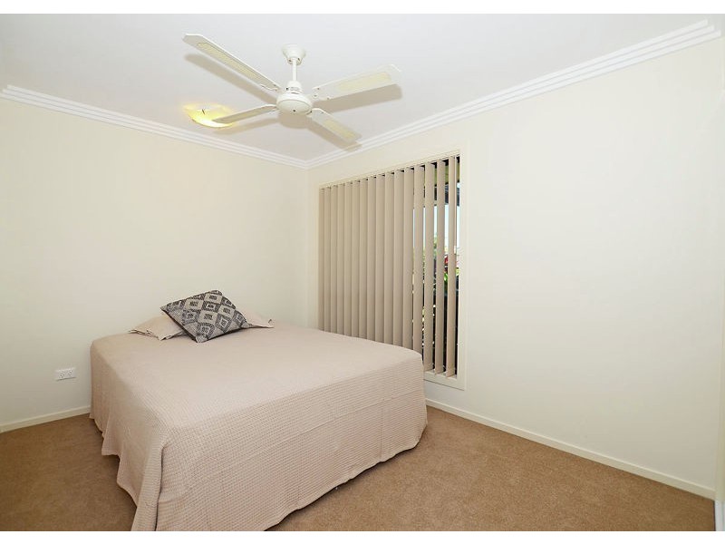 15 Delmo Court, Urraween QLD 4655
