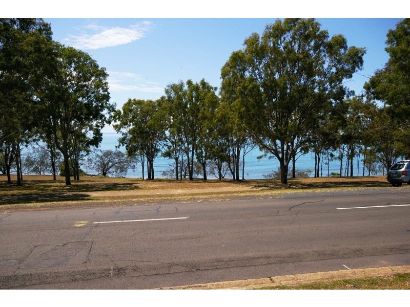 141 Esplanade, Point Vernon QLD 4655