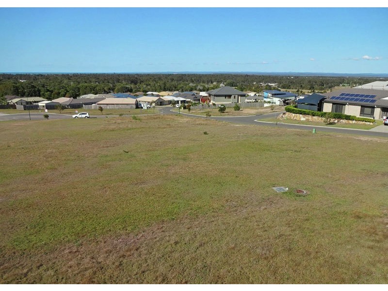 31 Teresa Street, Nikenbah QLD 4655