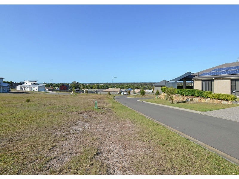 31 Teresa Street, Nikenbah QLD 4655