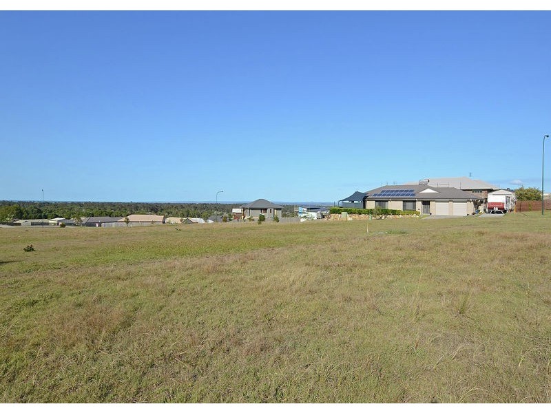 31 Teresa Street, Nikenbah QLD 4655