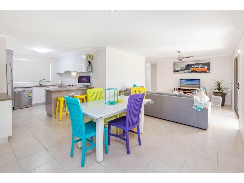 7 Jovi Court, Scarness QLD 4655