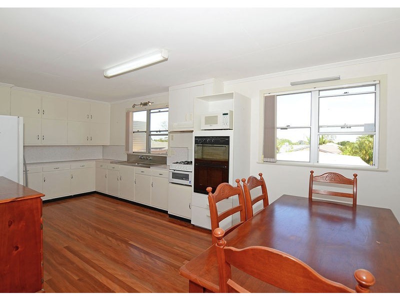 59 Helsham Street, Point Vernon QLD 4655