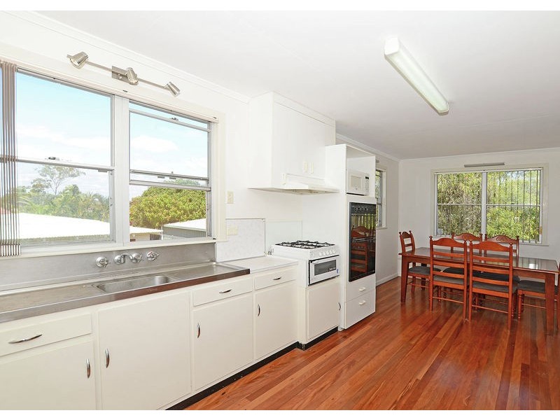 59 Helsham Street, Point Vernon QLD 4655