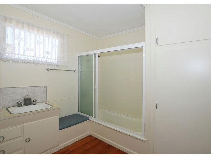 59 Helsham Street, Point Vernon QLD 4655