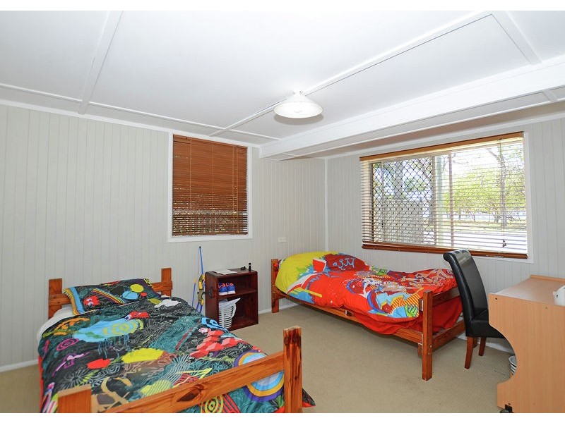 532 Esplanade, Urangan QLD 4655