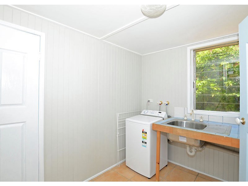 532 Esplanade, Urangan QLD 4655