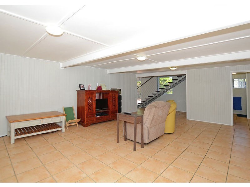 532 Esplanade, Urangan QLD 4655