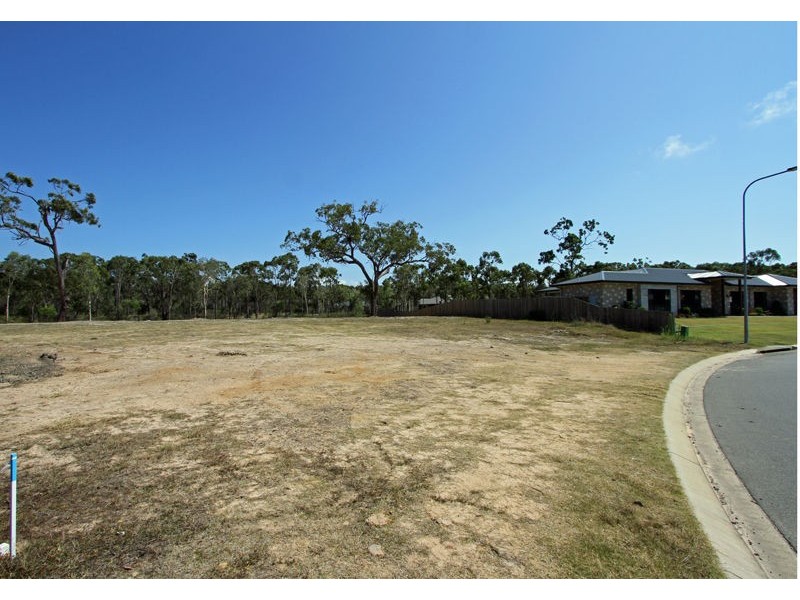 15 Kingsbarn Drive, Wondunna QLD 4655