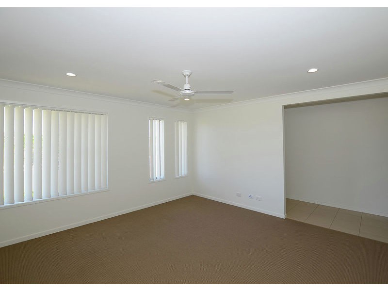 49 Blaxland Road, Urraween QLD 4655