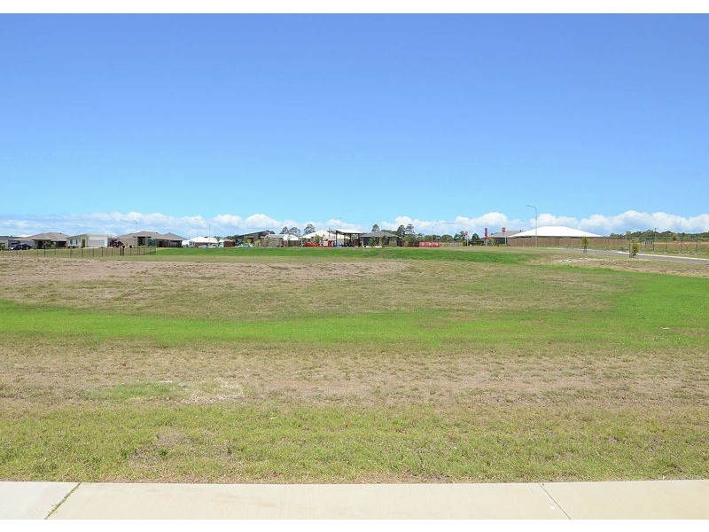 49 Blaxland Road, Urraween QLD 4655