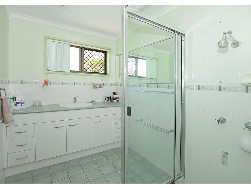 4/318 Esplanade, Scarness QLD 4655