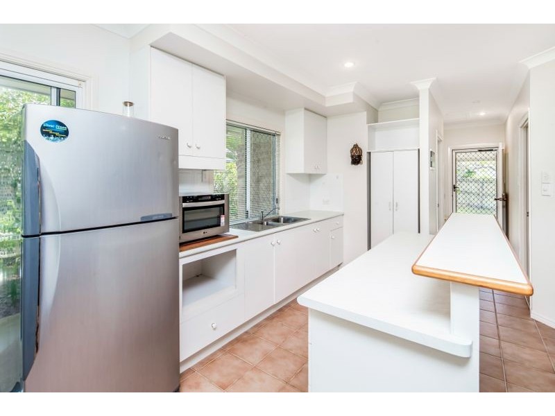25 Palmwood Drive, Dundowran Beach QLD 4655