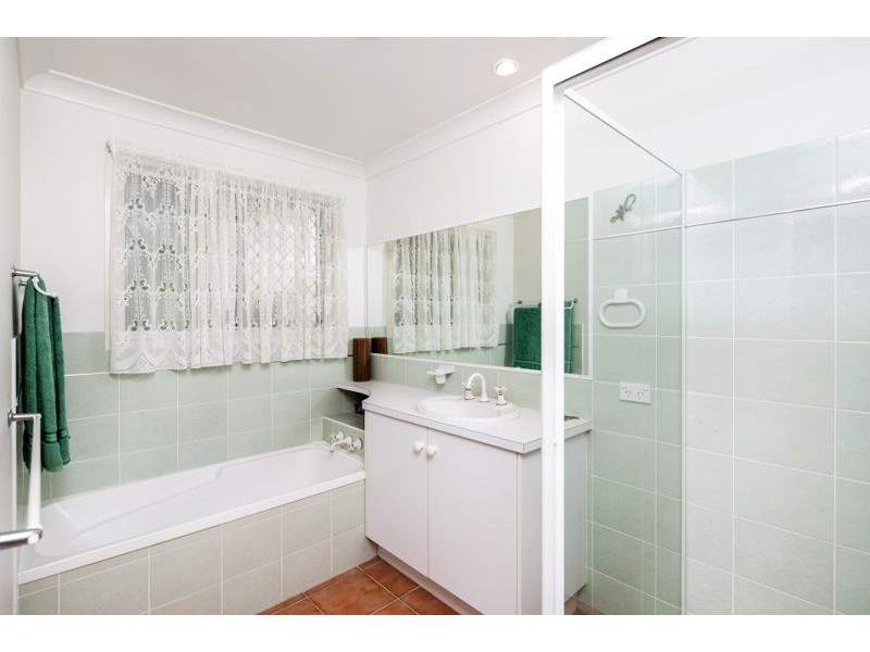 25 Palmwood Drive, Dundowran Beach QLD 4655