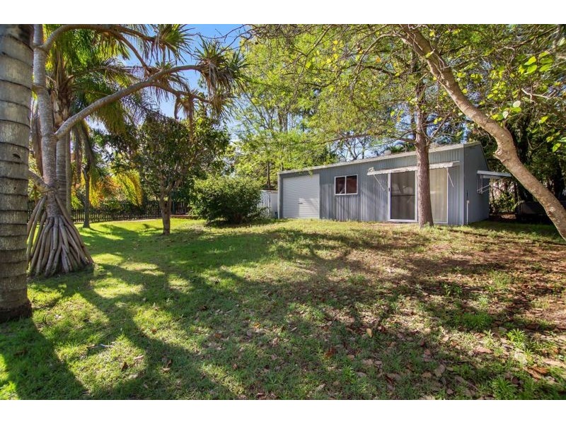 25 Palmwood Drive, Dundowran Beach QLD 4655