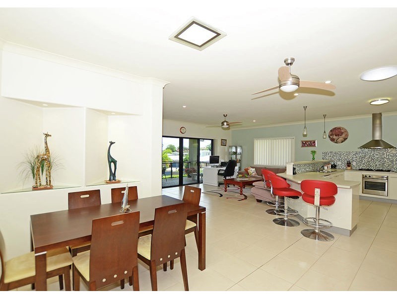 6 Pohlman Court, Scarness QLD 4655