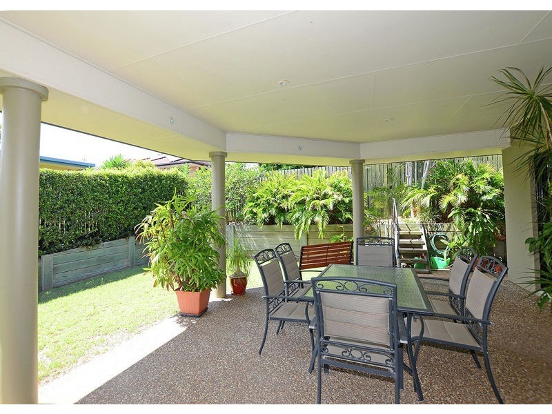 6 Pohlman Court, Scarness QLD 4655