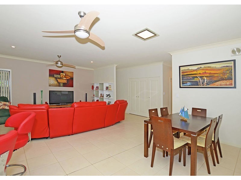 6 Pohlman Court, Scarness QLD 4655