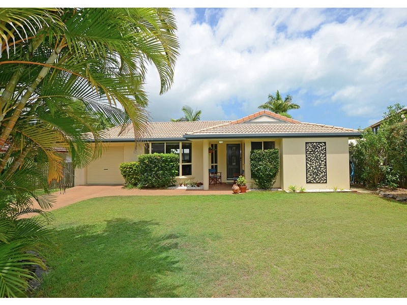 3 Gatakers Lane, Point Vernon QLD 4655