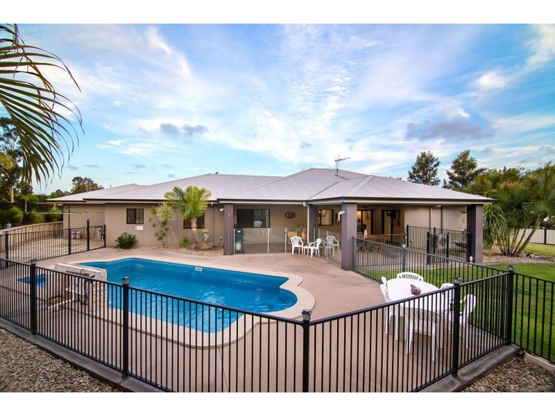 70-72 Parview Drive, Craignish QLD 4655