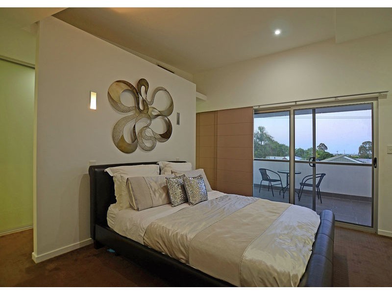 4 Johnston Boulevard, Urraween QLD 4655