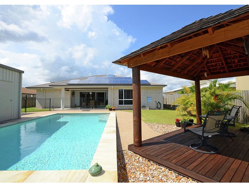 48 Pembridge Circuit, Urraween QLD 4655