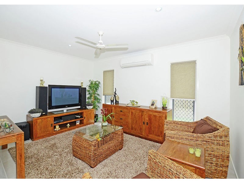 48 Pembridge Circuit, Urraween QLD 4655