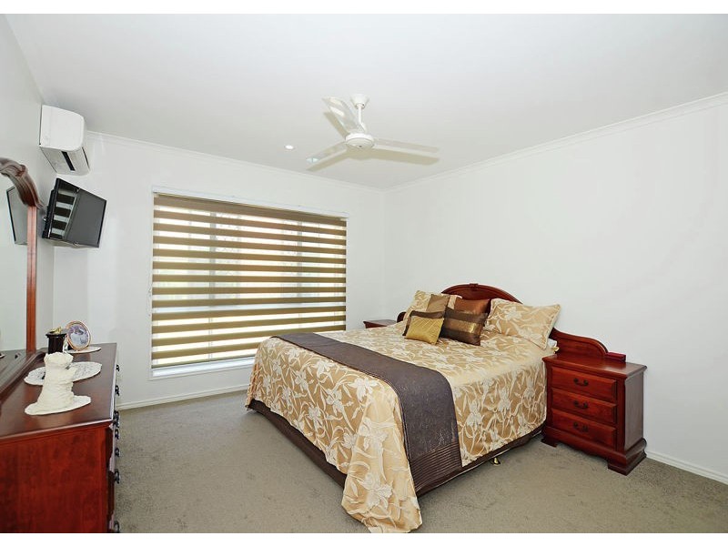 48 Pembridge Circuit, Urraween QLD 4655