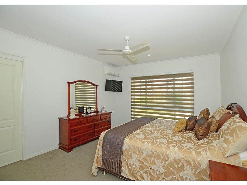 48 Pembridge Circuit, Urraween QLD 4655