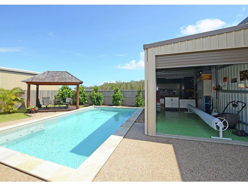 48 Pembridge Circuit, Urraween QLD 4655