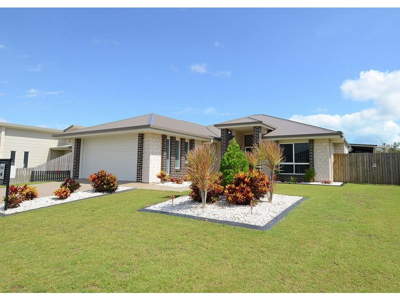 48 Pembridge Circuit, Urraween QLD 4655
