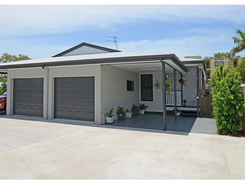 2/64 Cypress Street, Torquay QLD 4655