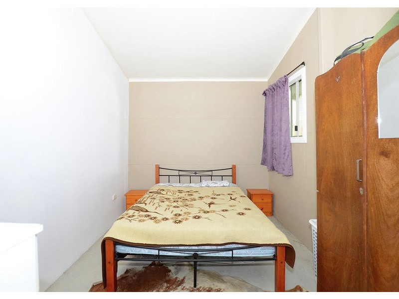 27 Kululu Crescent, Scarness QLD 4655