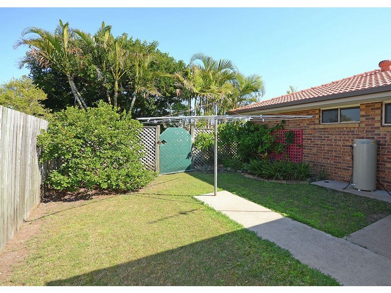 1 Glen Court, Point Vernon QLD 4655