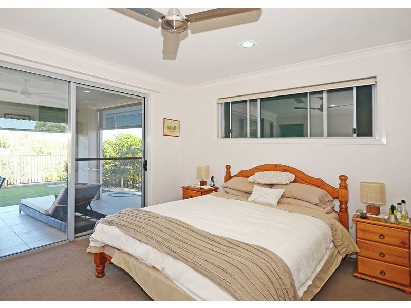 4 Morinda Way, Urraween QLD 4655