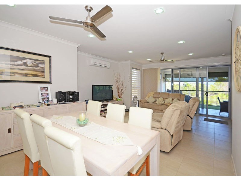 4 Morinda Way, Urraween QLD 4655