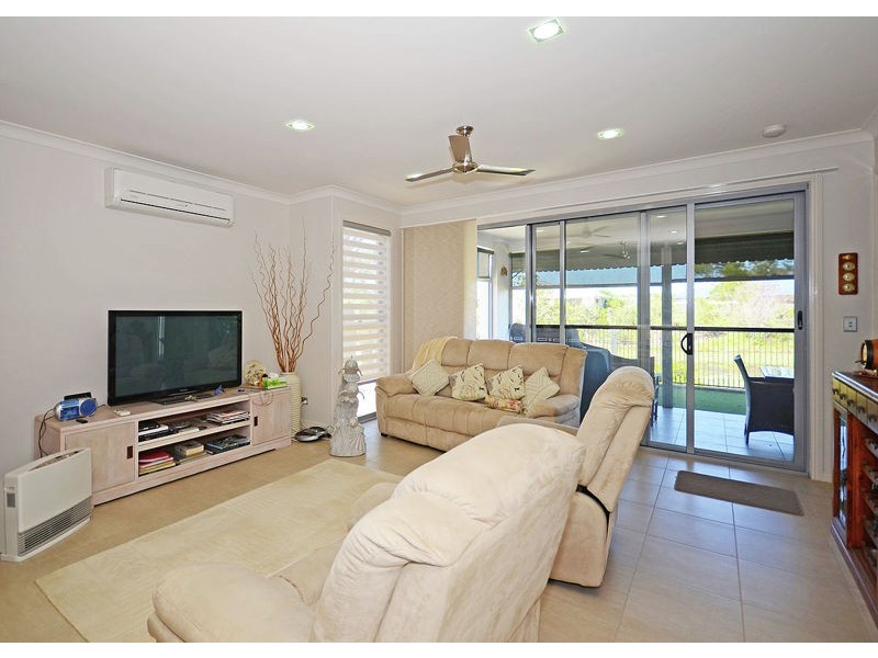 4 Morinda Way, Urraween QLD 4655