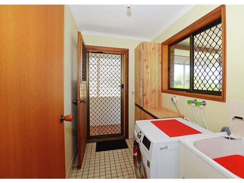 62 Hillcrest Avenue, Scarness QLD 4655