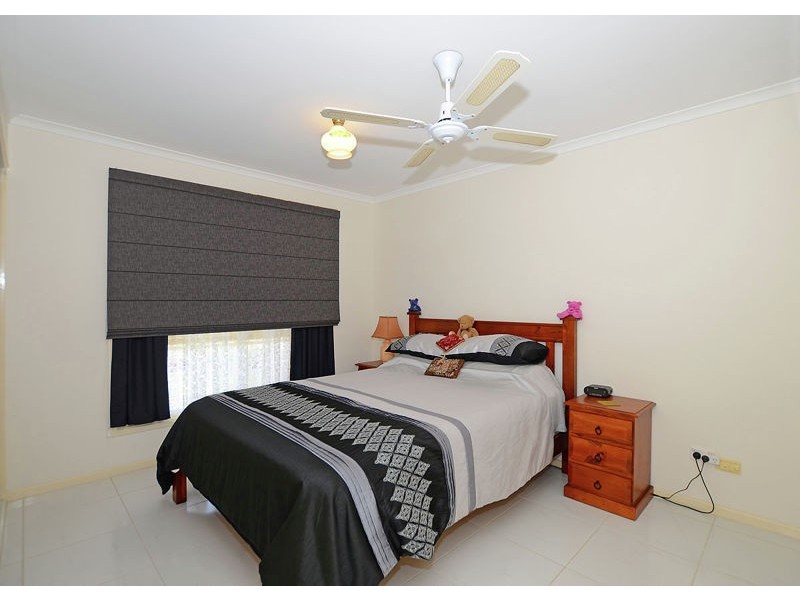 3 Vicki Parade, Torquay QLD 4655