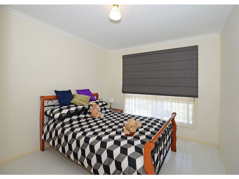 3 Vicki Parade, Torquay QLD 4655